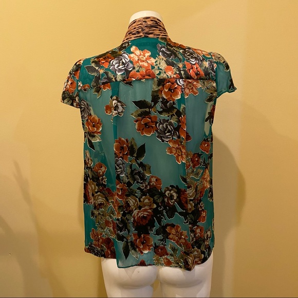 🎀SOLD🎀Alice + Olivia Jeannie Floral Tie Neck Blouse - Picture 8 of 9